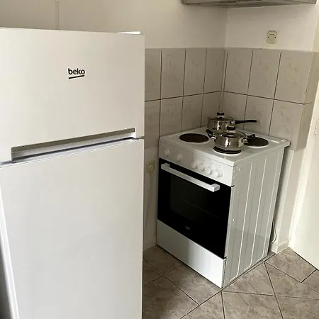 Tzk Lovely 1 Bedroom With Parking Spot *