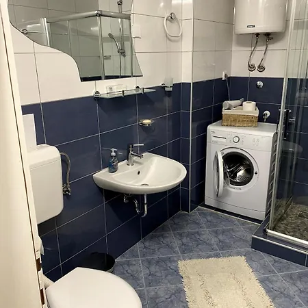 Tzk Lovely 1 Bedroom With Parking Spot Σκόπια