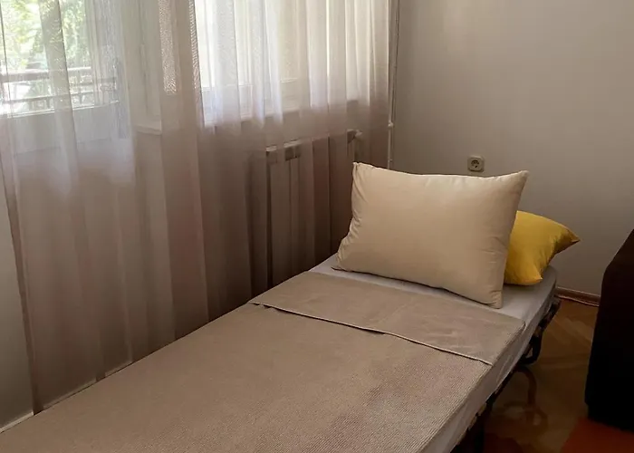 Tzk Lovely 1 Bedroom With Parking Spot Apartamento Skopie