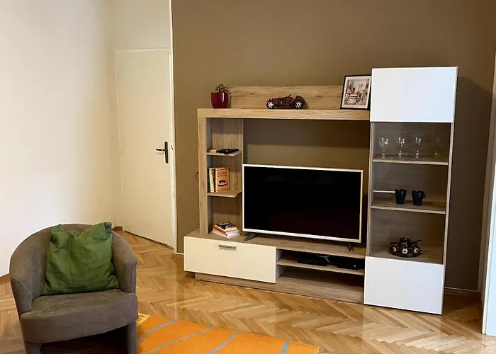 Apartamento Tzk Lovely 1 Bedroom With Parking Spot *